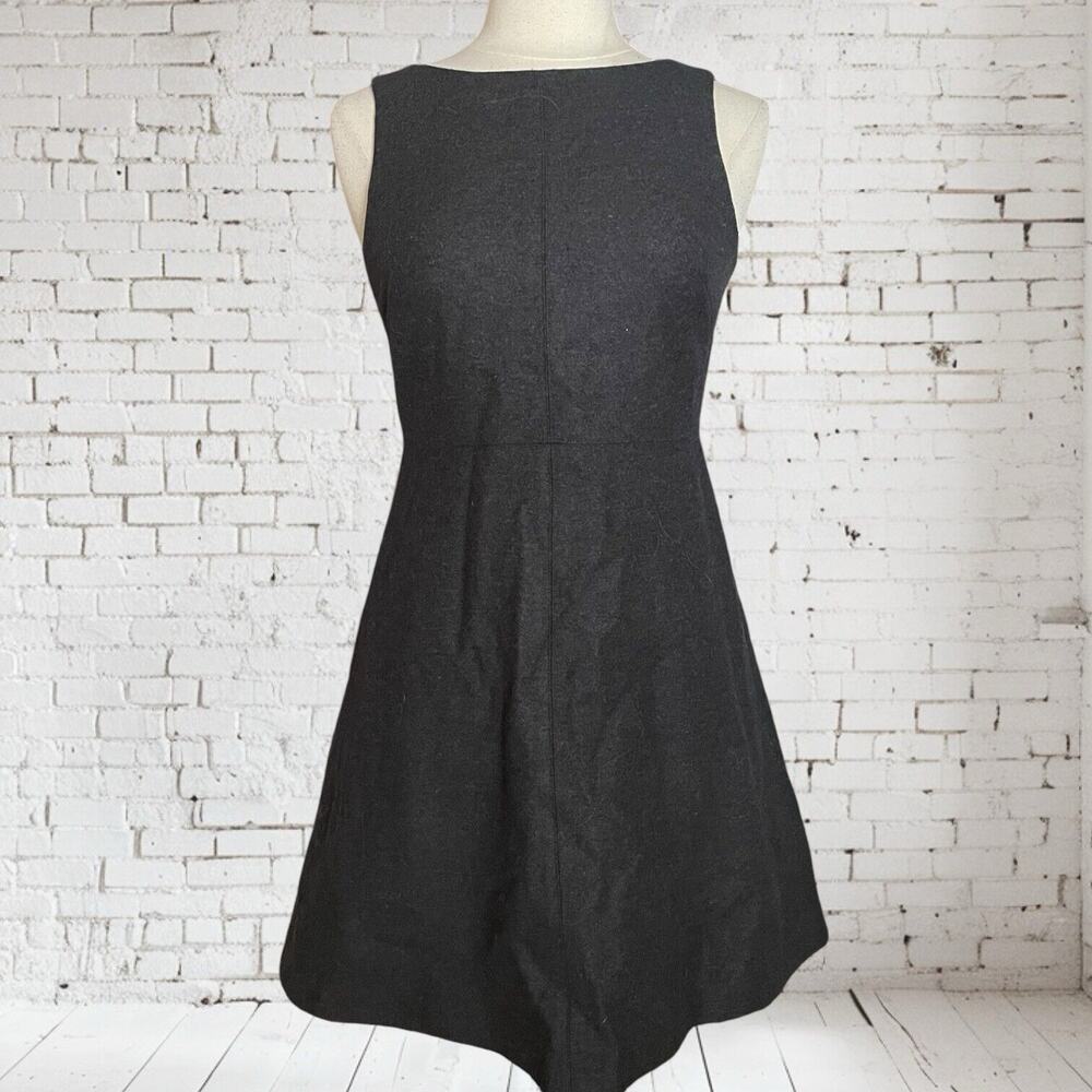 Ali Ro Fit & Flare Dress Sleeveless Gray Wool Blend Sz 4‎ Minimalist Career